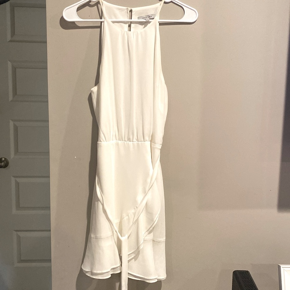 Women’s White Medium Dress